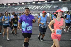 BIB: 16553, 70215, 1799
                            <button type="button" onclick="openModal(10946502)" class="btn btn-primary btn-sm float-right btn-popup" data-toggle="modal" data-target=".modal-high-quality">
                        <i class="fas fa-shopping-cart"></i> Add to Cart
                    </button>
                                            <button type="button" onclick="isThisMe(10946502, true)" class="btn btn-success btn-sm float-right btn-popup btn-isme hidden" data-toggle="tooltip" data-placement="bottom" title="นี่คือรูปของคุณใช่ไหม คลิกที่นี่เพื่อเอาเข้าอัลบั้ม">
                        <i class="fas fa-plus"></i> Add to album
                    </button>
                    <button type="button" onclick="isThisMe(10946502, false)" class="btn btn-warning btn-sm float-right btn-popup btn-isnotme hidden">
                        <i class="fas fa-ban"></i> Remove from album
                    </button>